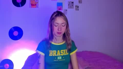 Sophie online show from January 2026 06:26:01 AM