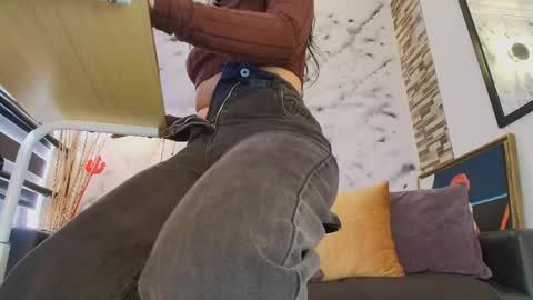 Sophie online show from April 2026 02:03:02 PM