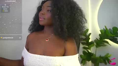Sophie online show from April 2026 02:30:01 PM