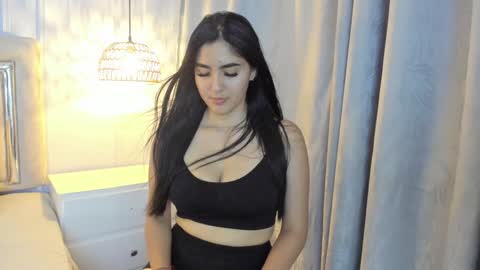 Sofia  online show from January 2025 10:24:01 PM