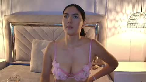 Sofia  online show from February 2025 10:09:01 PM