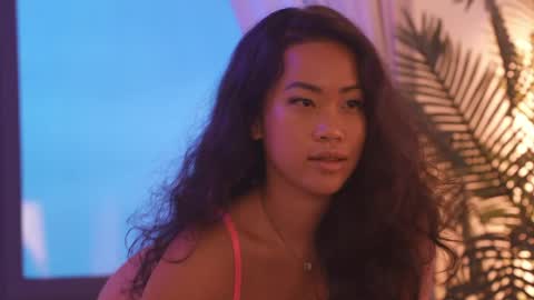 Sophie online show from April 2026 11:07:01 PM