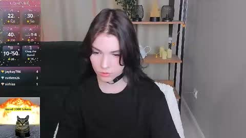Snapshot of sophie_nomenal_ chatting on September 2025 09:27:02 PM sophie_nomenal_ online show from September 2025 09:27:02 PM