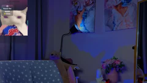 Snapshot of sophie_nomenal_ chatting on November 2025 01:55:02 PM sophie_nomenal_ online show from November 2025 01:55:02 PM