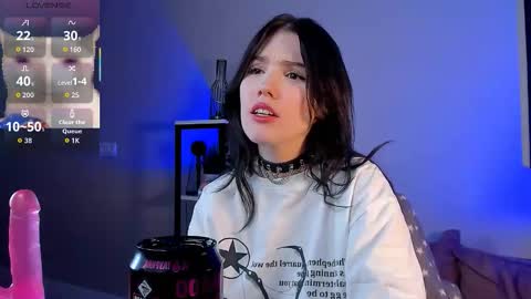 Snapshot of sophie_nomenal_ chatting on November 2025 02:14:02 AM sophie_nomenal_ online show from November 2025 02:14:02 AM