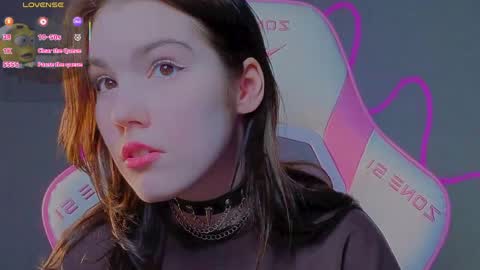 sophie_nomenal_ online show from May 2026 01:36:01 AM