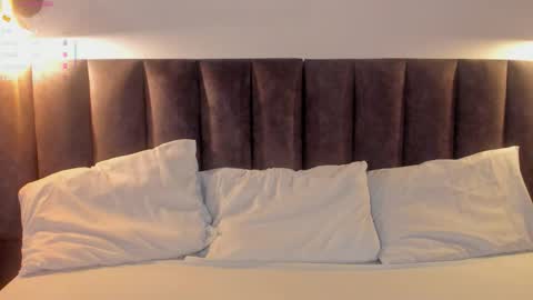 Snapshot of sophie_smith19 chatting on November 2025 02:28:01 PM sophie_smith19 online show from November 2025 02:28:01 PM