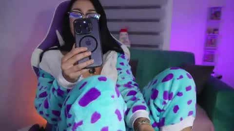 Snapshot of sophie_soft69 chatting on March 2026 08:26:33 AM sophie_soft69 online show from March 2026 08:26:33 AM