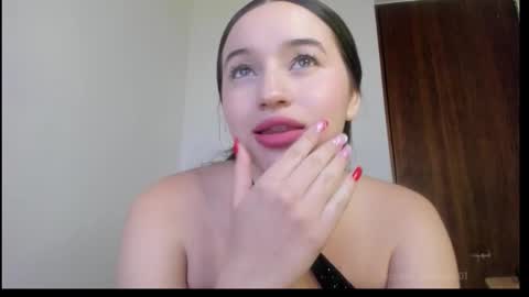 sophie_spencer1 online show from October 2025 02:39:02 AM