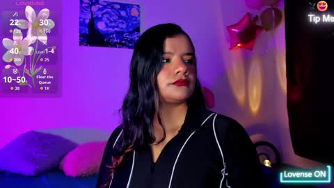 Sofia online show from November 2025 03:07:01 AM