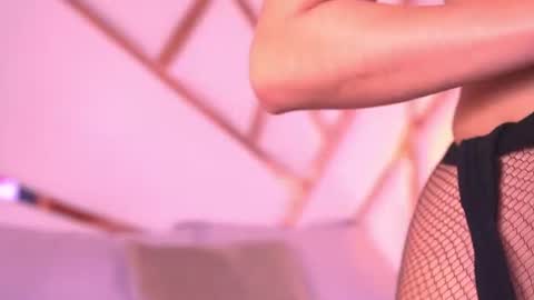 Sophie online show from June 2026 05:04:02 PM