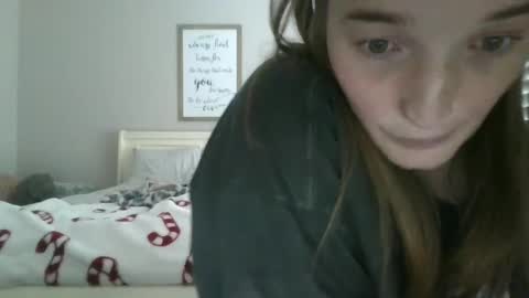Snapshot of sophiebateman chatting on January 2025 07:57:01 PM Sophie Bateman online show from January 2025 07:57:01 PM