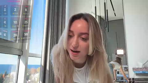 Snapshot of sophiebelll chatting on October 2025 10:28:02 AM sophiebelll online show from October 2025 10:28:02 AM