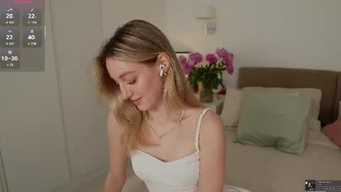 sophiebelll online show from June 2026 09:19:02 AM