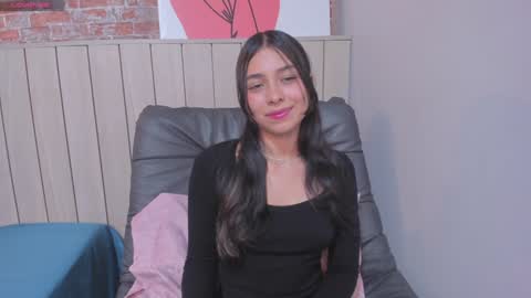 Sophie online show from January 2025 03:39:02 PM