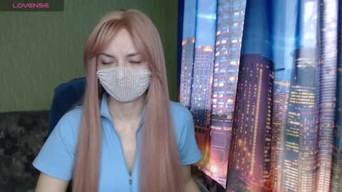 Sophie online show from April 2026 08:37:02 AM