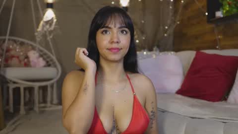  Sophie  online show from January 2026 12:07:02 PM