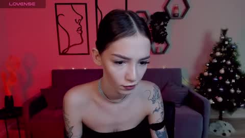 Sophie online show from December 2024 01:26:01 AM