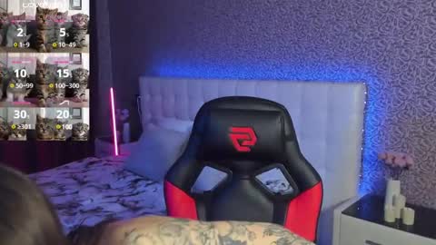 Sophie online show from February 2025 10:29:02 AM