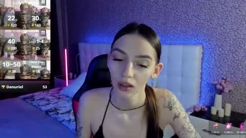 Sophie online show from February 2025 09:33:01 AM