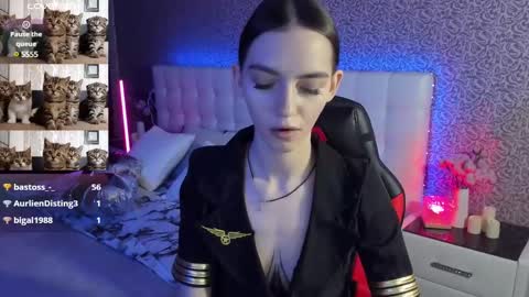 Sophie online show from March 2025 02:48:02 PM
