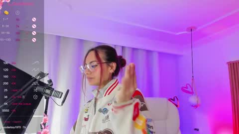 Snapshot of sophiecherry_ chatting on March 2025 11:38:02 AM Sophie IG sophiecherry es online show from March 2025 11:38:02 AM