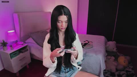    online show from September 2025 01:27:02 AM