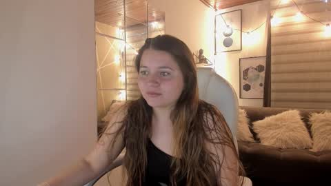 Sophie  online show from October 2025 03:12:02 PM