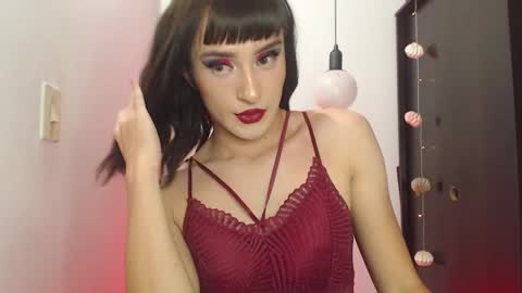 Snapshot of sophiee_s chatting on January 2025 02:23:01 AM Sophie online show from January 2025 02:23:01 AM