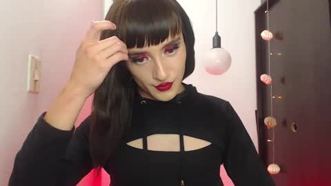 Snapshot of sophiee_s chatting on February 2025 10:06:02 PM Sophie online show from February 2025 10:06:02 PM