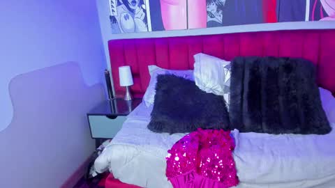 Snapshot of sophiee_s chatting on March 2025 05:50:02 PM Sophie online show from March 2025 05:50:02 PM