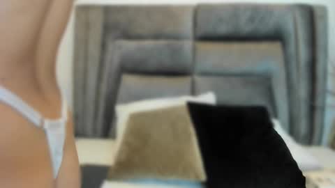 Snapshot of sophiee_smith chatting on February 2025 11:38:02 AM Sophie online show from February 2025 11:38:02 AM