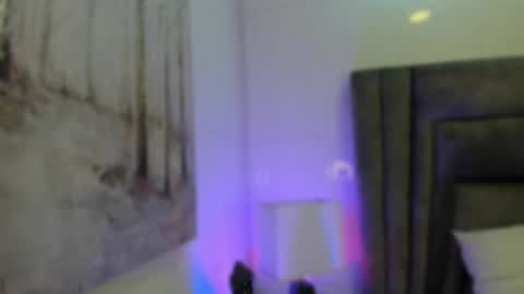 Snapshot of sophiee_smith chatting on February 2025 11:00:02 AM Sophie online show from February 2025 11:00:02 AM