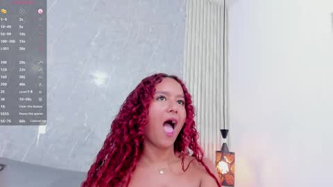 Snapshot of sophiee_velvet chatting on January 2025 02:36:01 PM online show from January 2025 02:36:01 PM