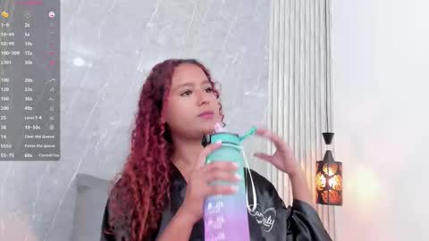 Snapshot of sophiee_velvet chatting on February 2025 05:53:01 PM online show from February 2025 05:53:01 PM