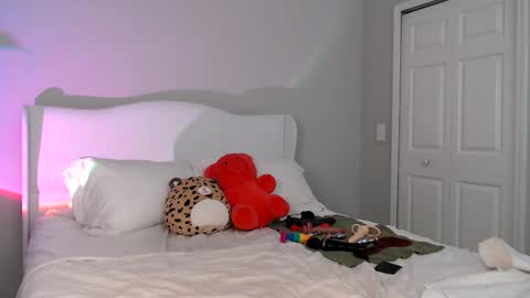 Sophie Star online show from February 2026 02:43:01 AM