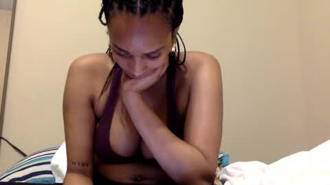 Snapshot of sophieinthecity chatting on January 2025 01:59:01 AM Sophia Star online show from January 2025 01:59:01 AM