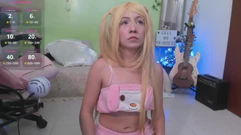 Sophie Johns online show from May 2026 07:30:01 PM
