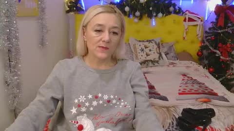 Snapshot of sophiekittyy chatting on January 2025 10:28:02 AM sophiekittyy online show from January 2025 10:28:02 AM