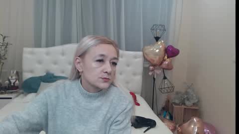 Snapshot of sophiekittyy chatting on March 2025 07:19:02 AM sophiekittyy online show from March 2025 07:19:02 AM