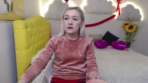 Snapshot of sophiekittyy chatting on March 2025 07:23:02 AM sophiekittyy online show from March 2025 07:23:02 AM