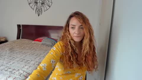 Snapshot of sophielatina chatting on December 2024 09:09:01 PM Sophia online show from December 2024 09:09:01 PM