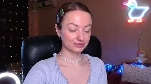 sophieleroux online show from March 2026 11:49:02 AM