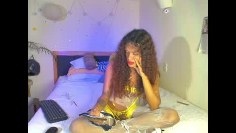 Snapshot of sophielondono21 chatting on May 2026 11:21:02 PM SofiTrans21 online show from May 2026 11:21:02 PM