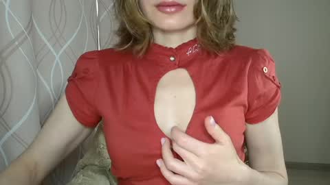 Sophiemisss online show from April 2026 10:52:02 AM