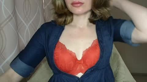 Sophiemisss online show from April 2026 01:41:02 PM