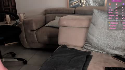 Sophie  Palmer online show from January 2025 06:07:01 PM