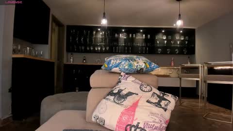 Sophie  Palmer online show from September 2025 11:33:02 AM