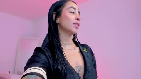 sophierooy online show from May 2026 03:06:01 PM