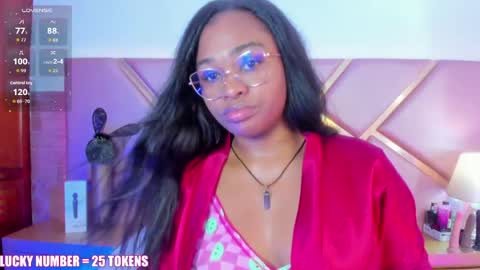 Sophie online show from May 2026 12:22:02 PM